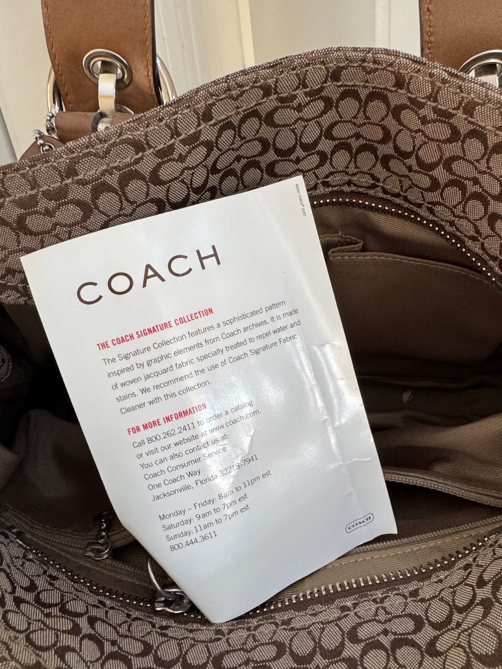 Coach Vintage Brown Signature Canvas Shoulder Bag with Tan Trim - Picture 10 of 16